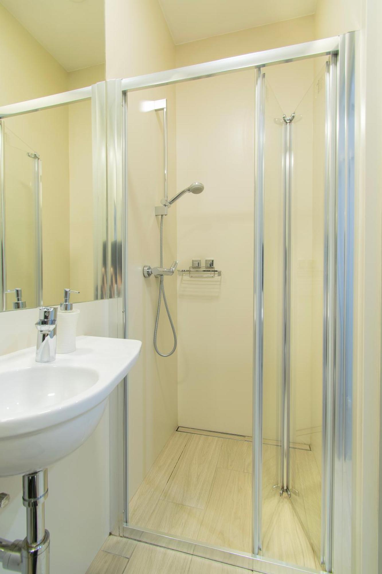 Compact Studios Slowackiego Avenue Krakow Dış mekan fotoğraf
