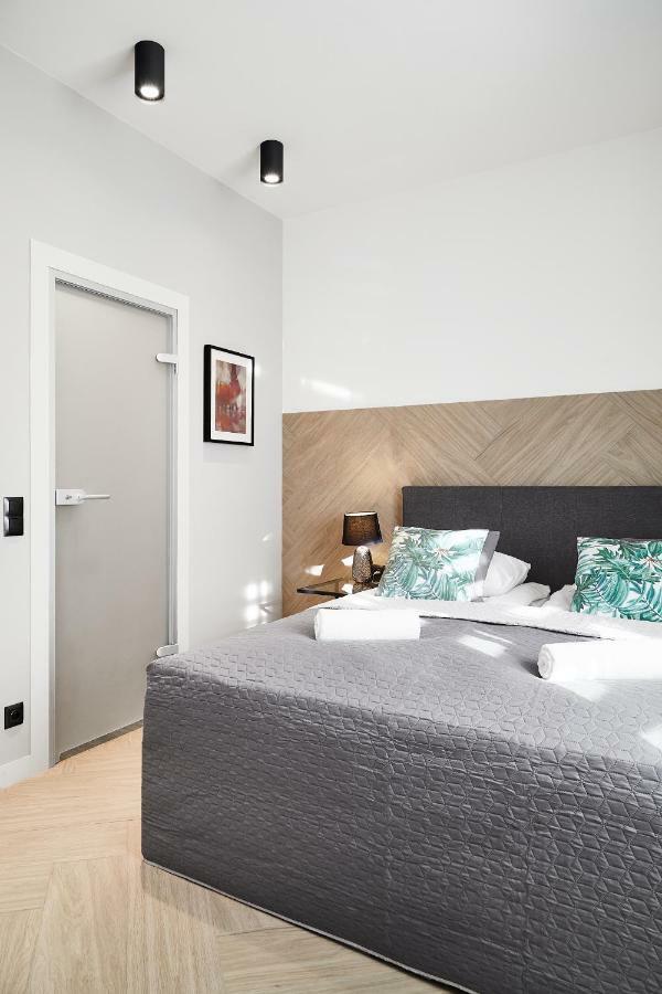 Compact Studios Slowackiego Avenue Krakow Dış mekan fotoğraf